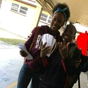 Meet your Posher, Curtis